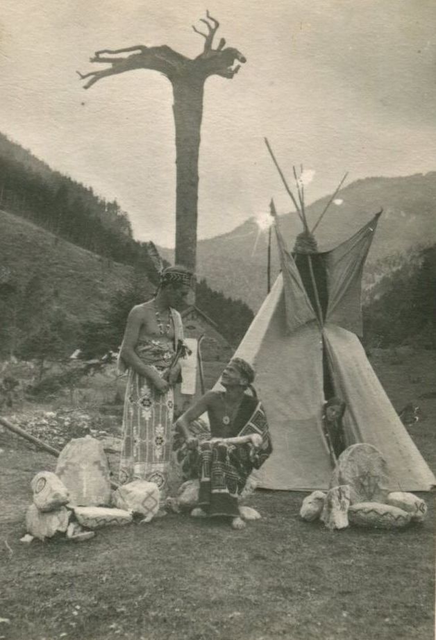 Manoki, Owatuna a Hakadah 1931