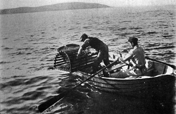 Woodcraft Boys at Sunset Island 1919-illus2.jpg
