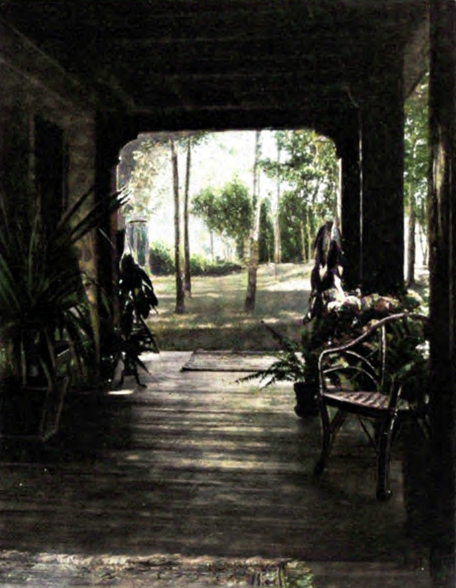 Prozatimní veranda domu manželů Setonových na Wyndygoulu v červenci 1902